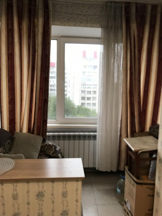 Здаю на тривалий термін велику 1-кімнатну квартиру в Лісках