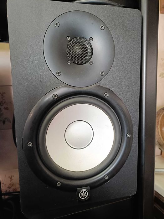 Colunas de Estúdio Yamaha HS7(par)