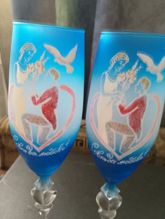 Весільні келихи синього кольору