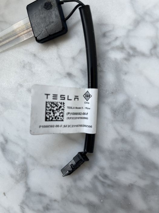 Tesla MY M3 Model Y 3 датчик присутствия сиденья водителя пасажира мат