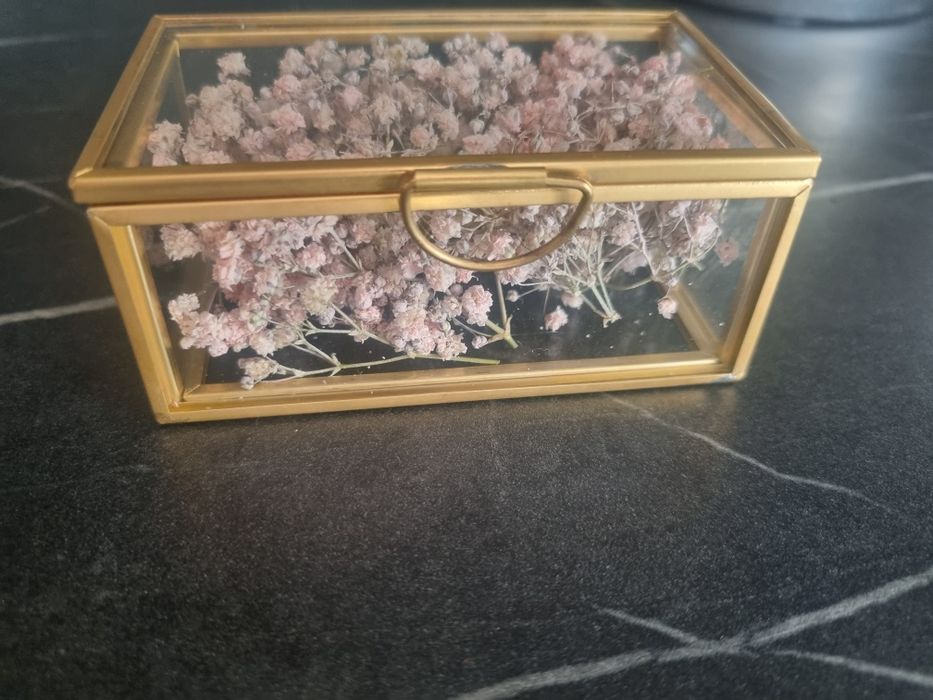 Szkatułka na obrączki