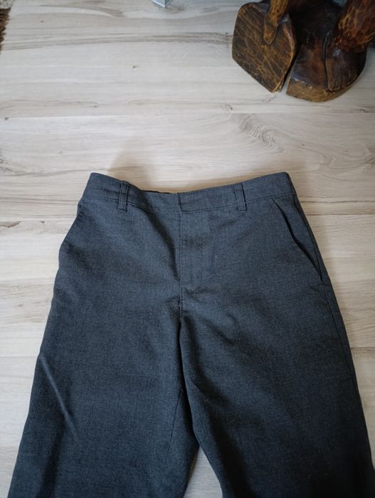 Spodnie garniturowe Marks Spencer 134-140