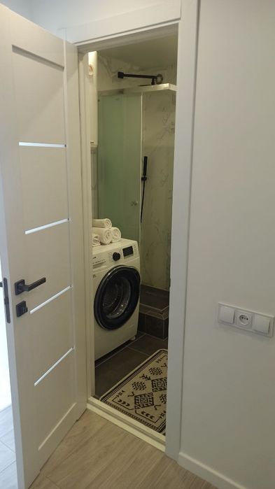 Квартира подобово в центрі м. Калуш +380635349430