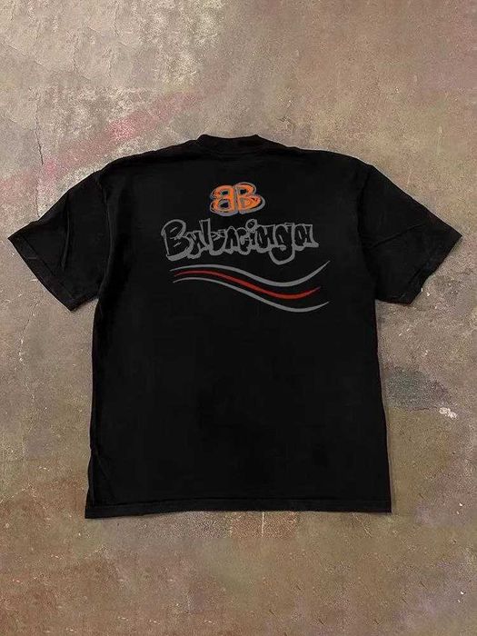 Футболка в американському стилі