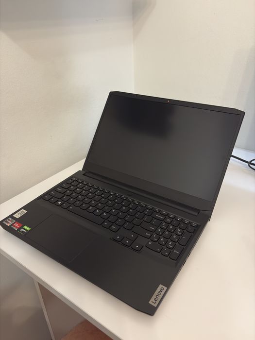 Laptop Lenovo Ideapad Gaming 3 15ACH6