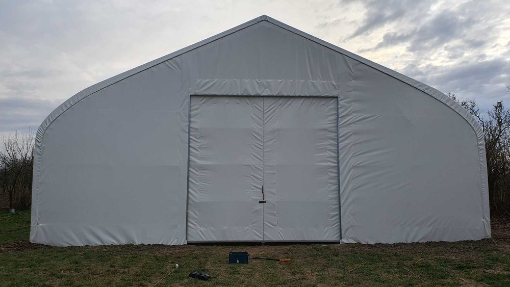 Hala łukowa HANGAR NA SAMOLOT szeroka brama garaż wiata