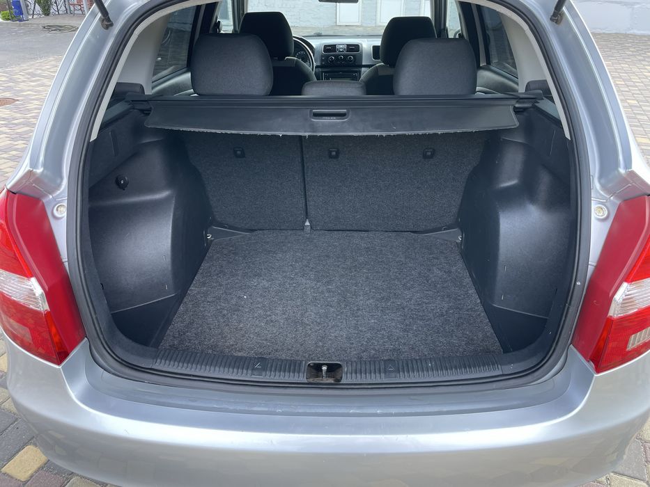 Авто Skoda fabia 2009 універсал