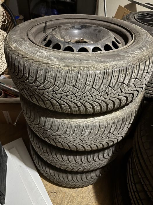 Opony zimowe Koła Audi A4 5x112 205/60 R16 Felgi z oponami