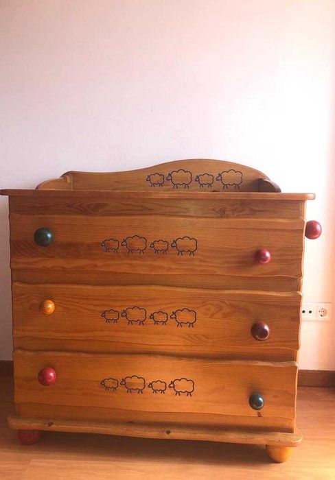 Quarto completo - criança- madeira maciça excelente estado