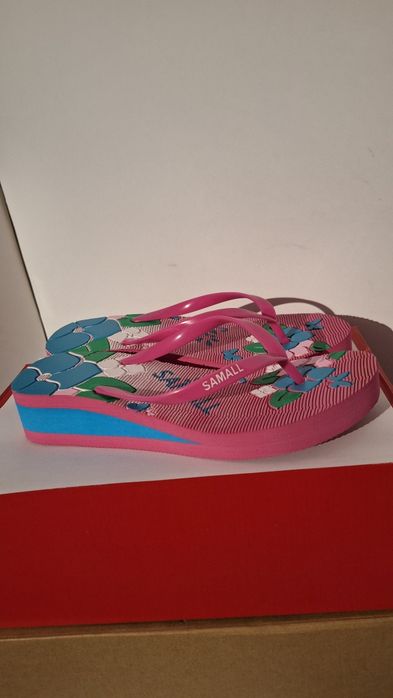 Japonki damskie nowe mix kolorów Rozmiar 40