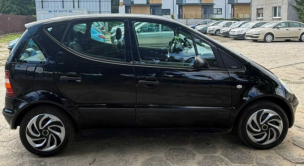 A klasa 1.4 ben LPG nowa instalacja bez rdzy klima opłaty na rok