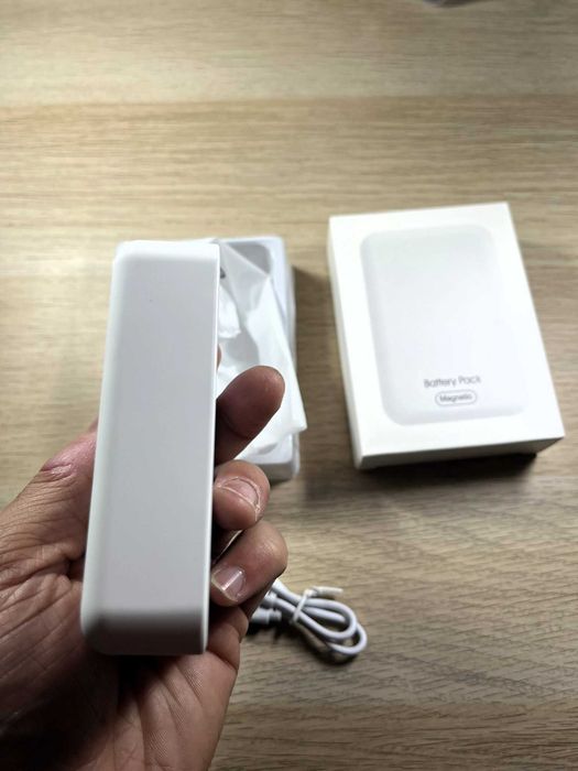 Powerbank 10000mAh nova com MagSafe