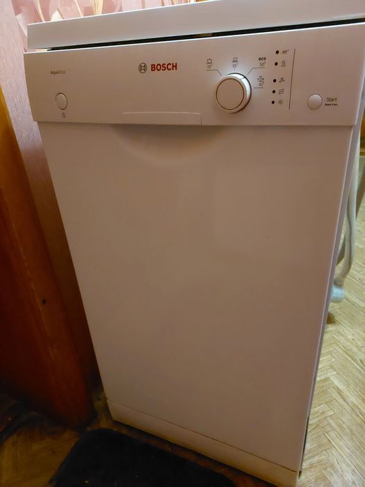 Запчасти на посудомойную  машину Bosch