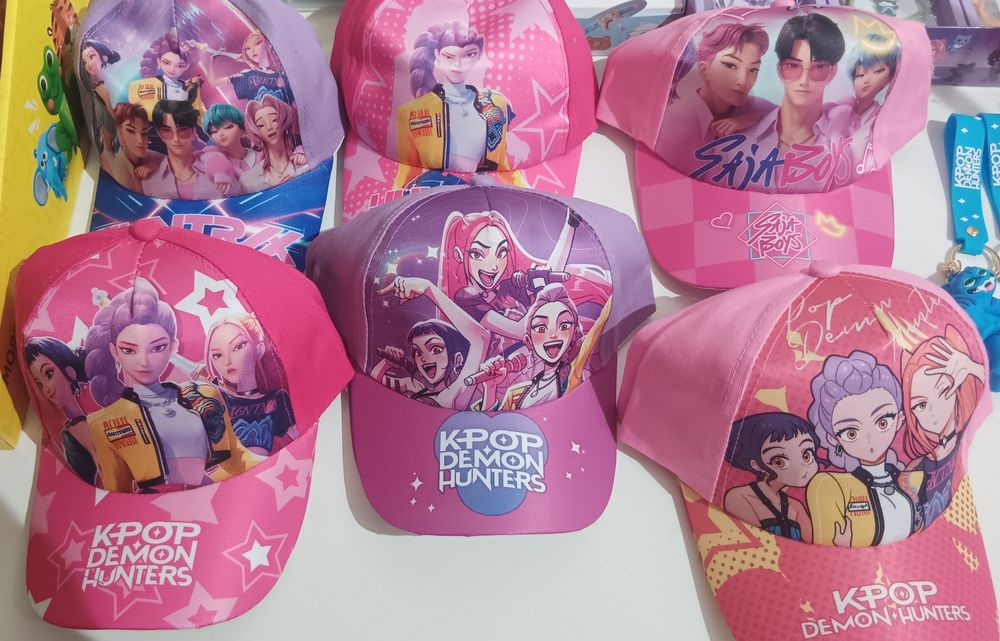 Chapéus k-pop novos 5€/unidade