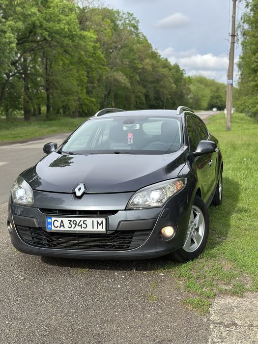 Renault Megan 2010 рік