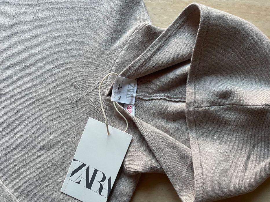 Дитячий костюм Zara 104р