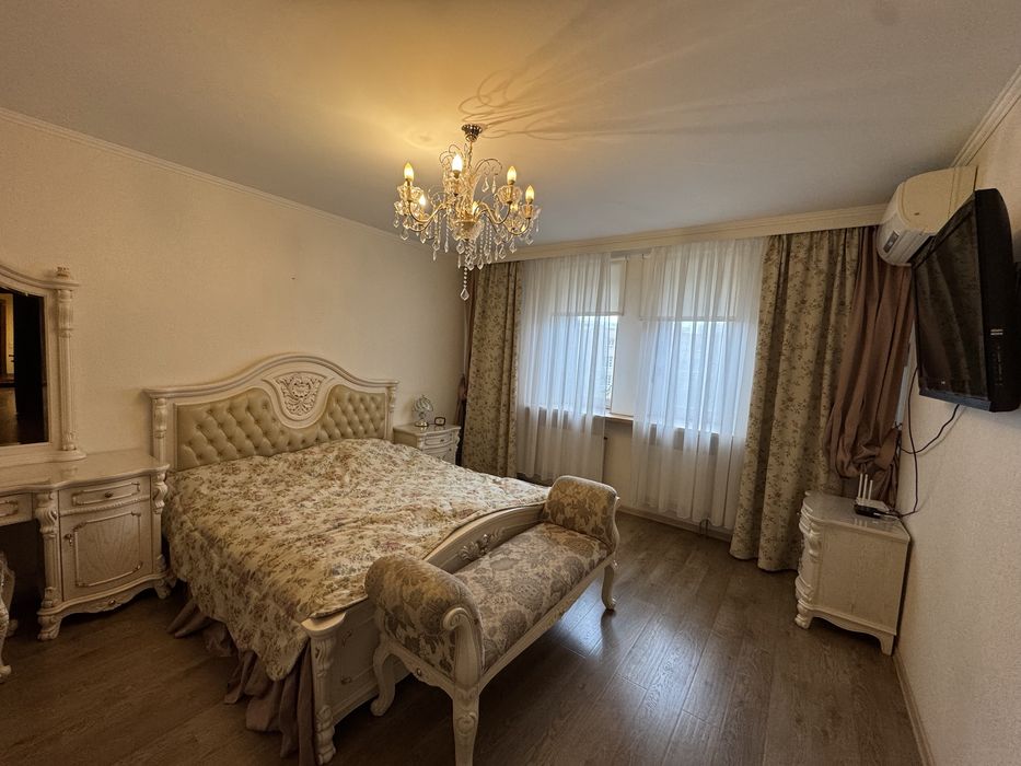 Перша здача ЖК Голосієво вул. Голосіївська 13А чотири кімнати 200м2