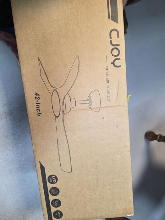 Wentylator sufitowy CJOY 42-cale 107 cm  z oświetleniem -pilot