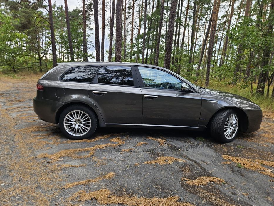 Alfa Romeo 159