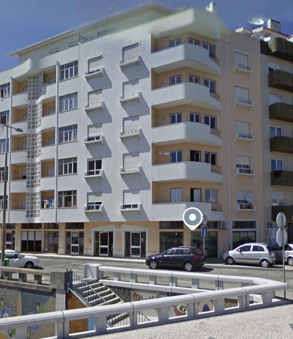 Quarto em T2 para arrendar em Aveiro