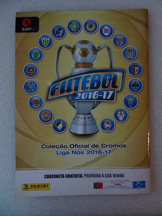 Caderneta de cromos de futebol - Futebol 2016-17 Panini (tem 4 cromos)