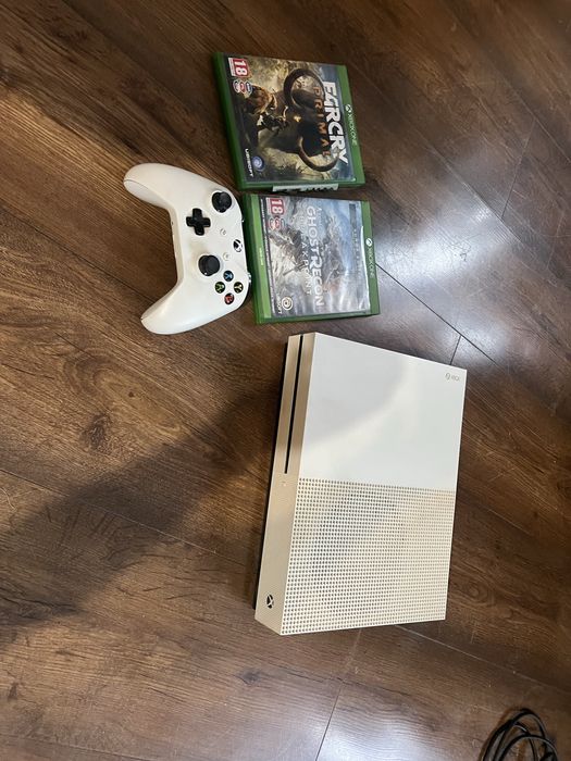 Xbox one s 1tb stan jak nowy