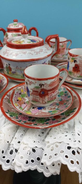 Сервиз фарфоровый кофейный. Япония.