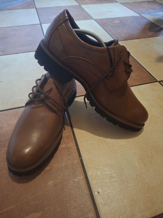 Buty skórzane męskie