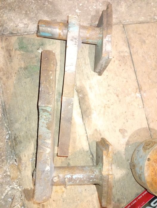 Підручники на наждак