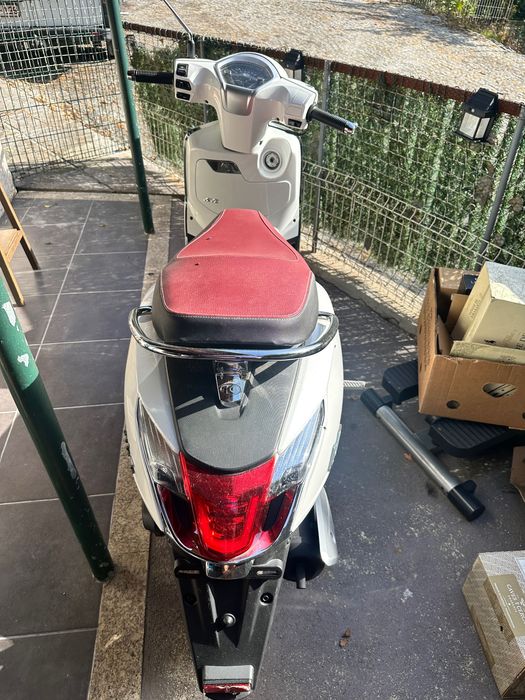 Moto Kymco 50 cc nova