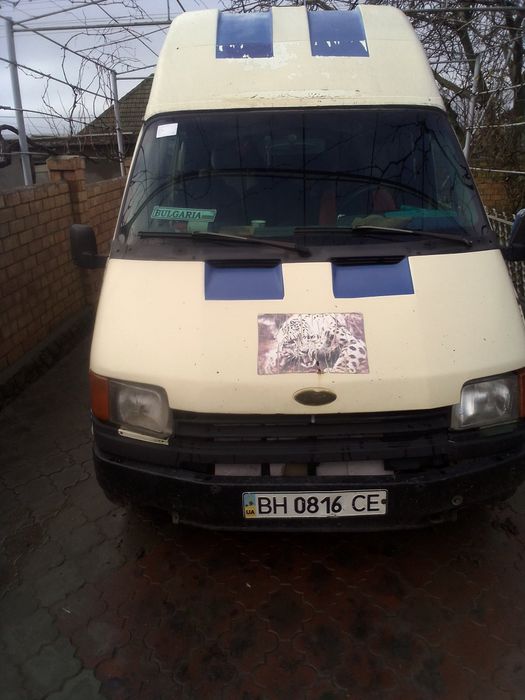Продам срочно  Форд транзит пасажир