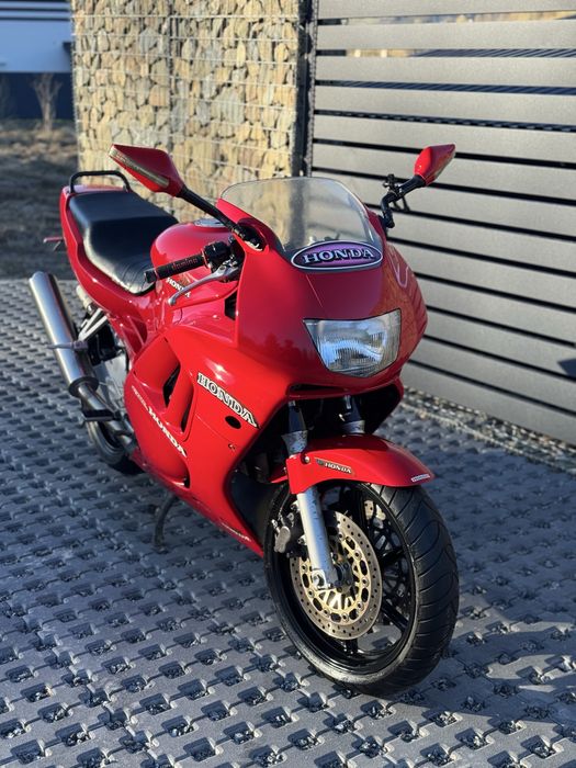 HONDA CBR 600 F  Україська реєстрація !!!