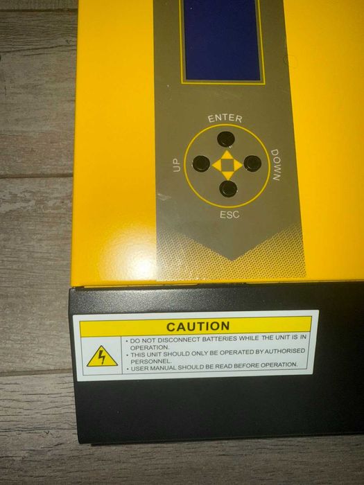 Гібридний інвертор VE2024 (1.6 кВт)