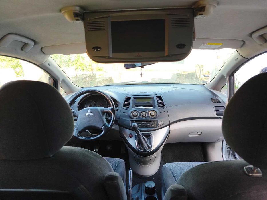 Mitsubishi Grandis 2.0 Diesel 7 lugares