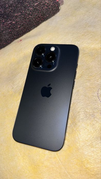 Iphone 15 pro Azul
