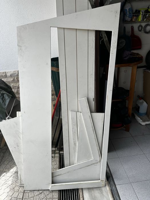 Pedra de balcões ou para uso diverso