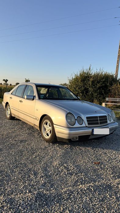 Mercedes-Benz Klasa E