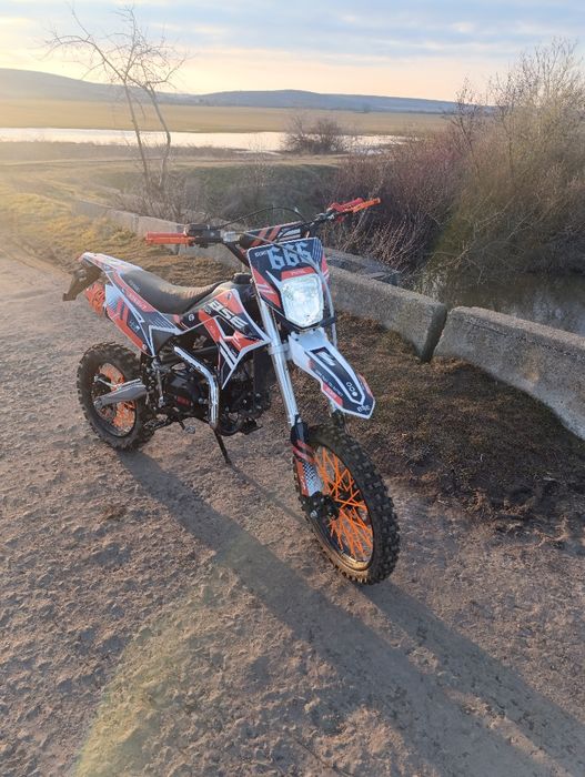 Продам питбайк бсе125  ph10l