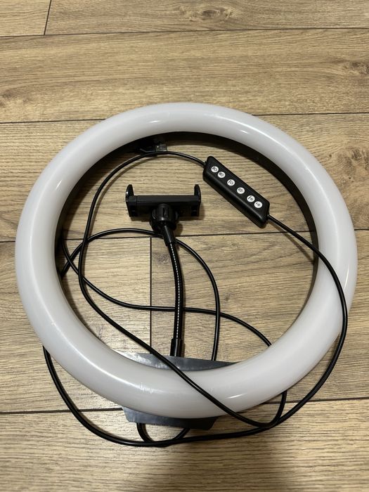 Кільцева лампа RGD LED MJ33