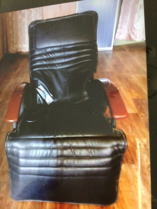 Массажное кресло Family электрическ Рабочее 5 режимов ид сост недорог