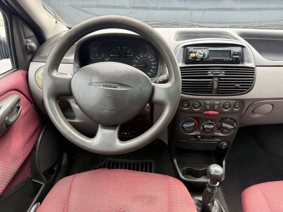 Fiat Punto 1.2 16v foto 5