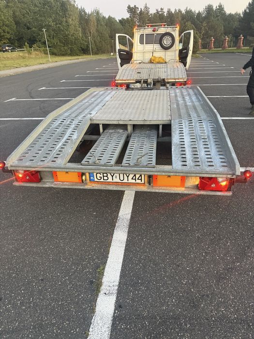 Wynajem przyczepa laweta