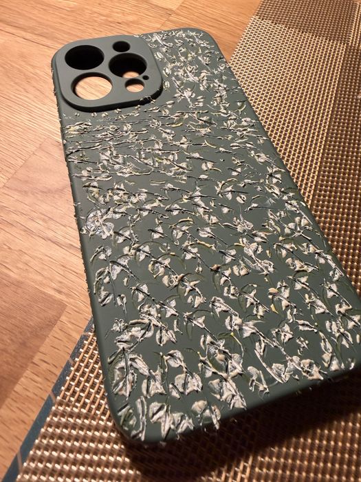 Capa iphone 14 Pro Max c/ relevo