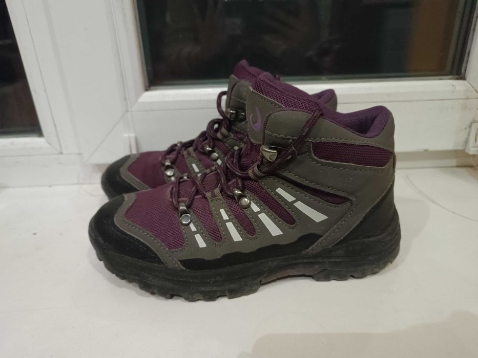 тренінгові черевики quechua