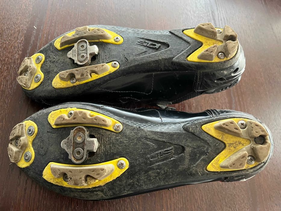 Buty MTB SIDI Dragon 4 SRS Carbon Composite – r. 44, czarne