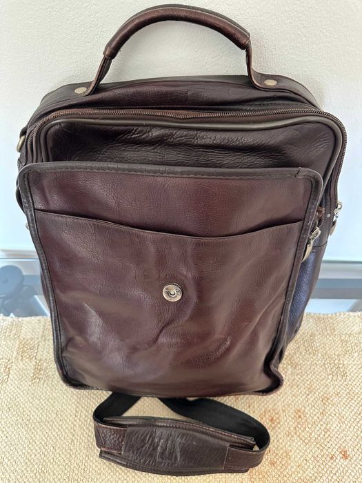 Pasta executiva marca Aldo Nero