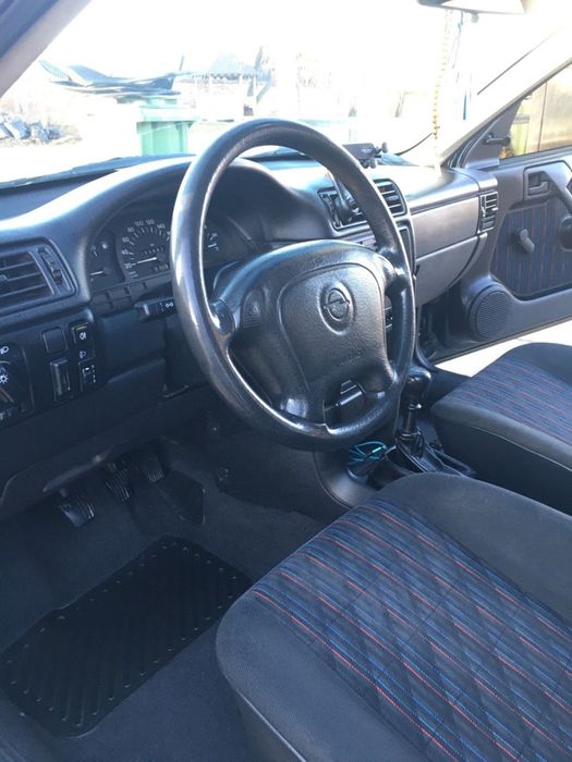 Opel Vektra A 1994