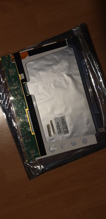 Matryca matowa model UB141X01