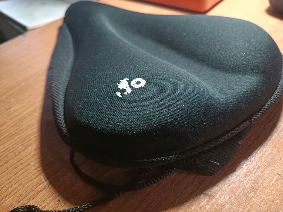 Чехол, силиконовая накладка на сиденье велосипеда