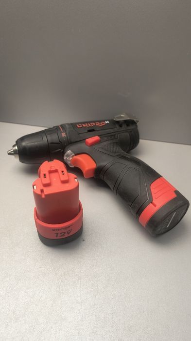Акумуляторний дриль -шуруповерт Dnipro-M CD-12CX compact